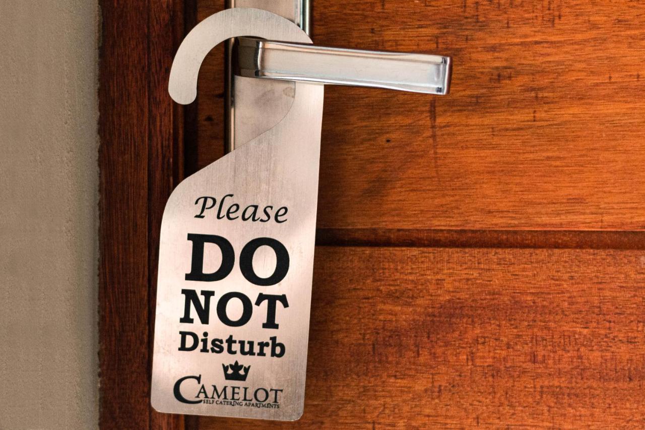 Camelot Guest House & Apartments Потчефструм Екстериор снимка