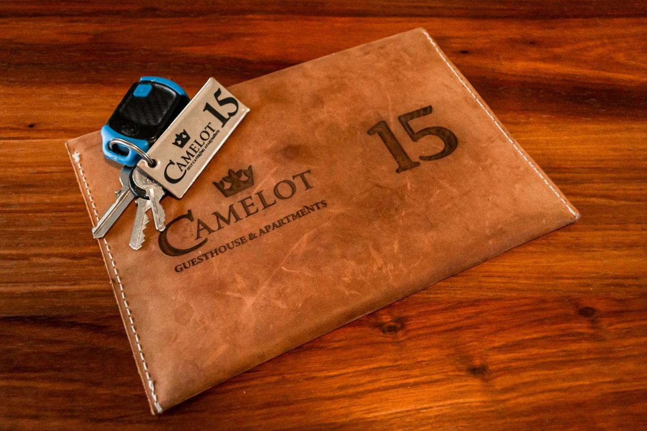 Camelot Guest House & Apartments Потчефструм Екстериор снимка